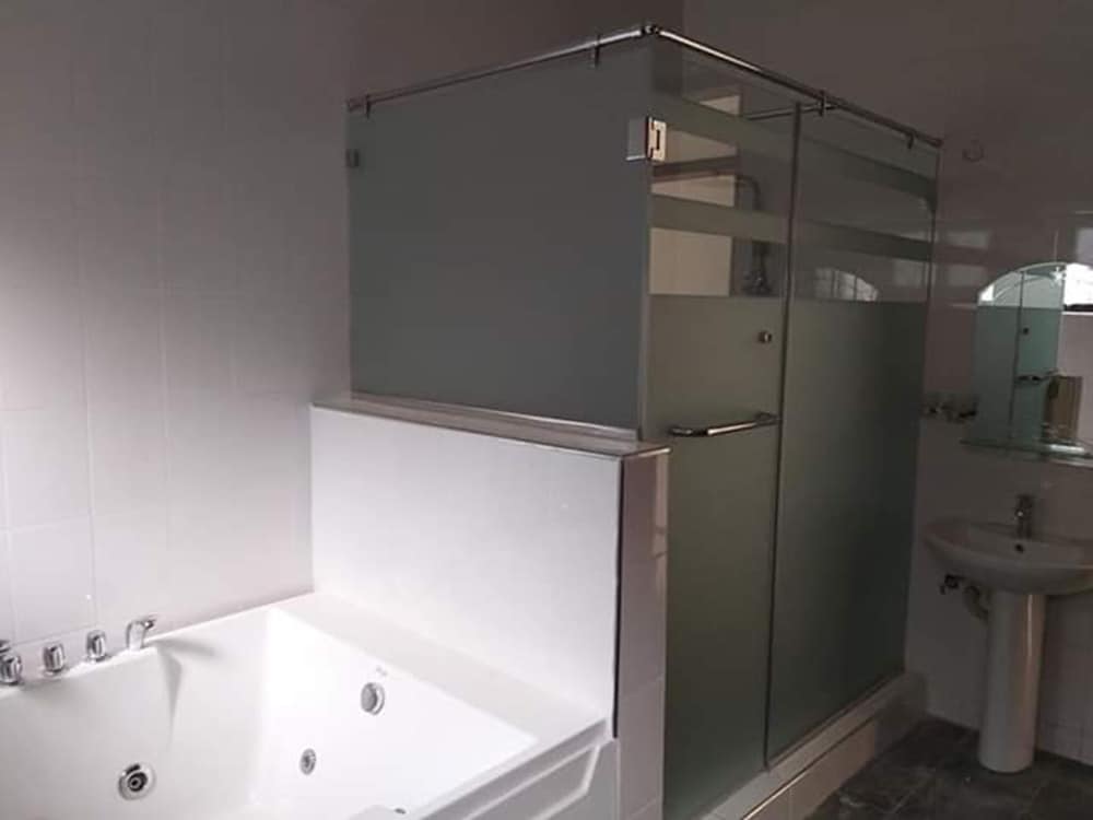 Apartment in the City of Kampala Close to the Mains Facilities