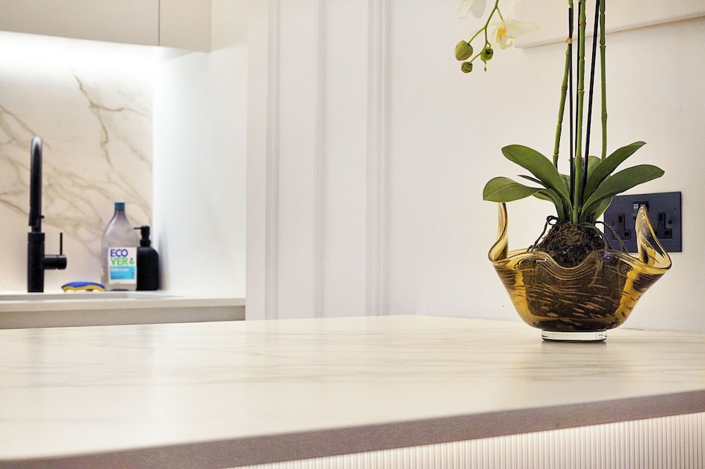 Ennismore Garden Flat