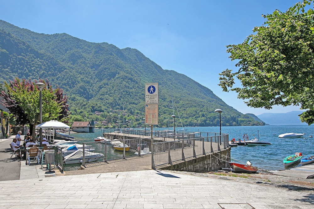 Il Porticciolo Lake Front