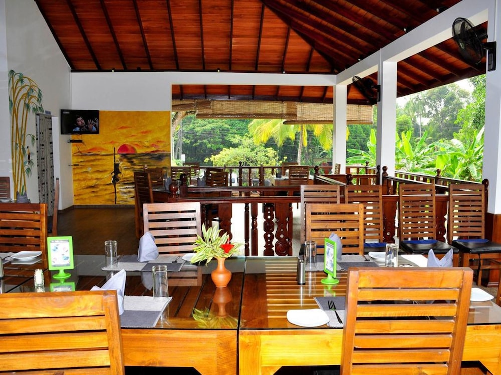 Rockery Villa