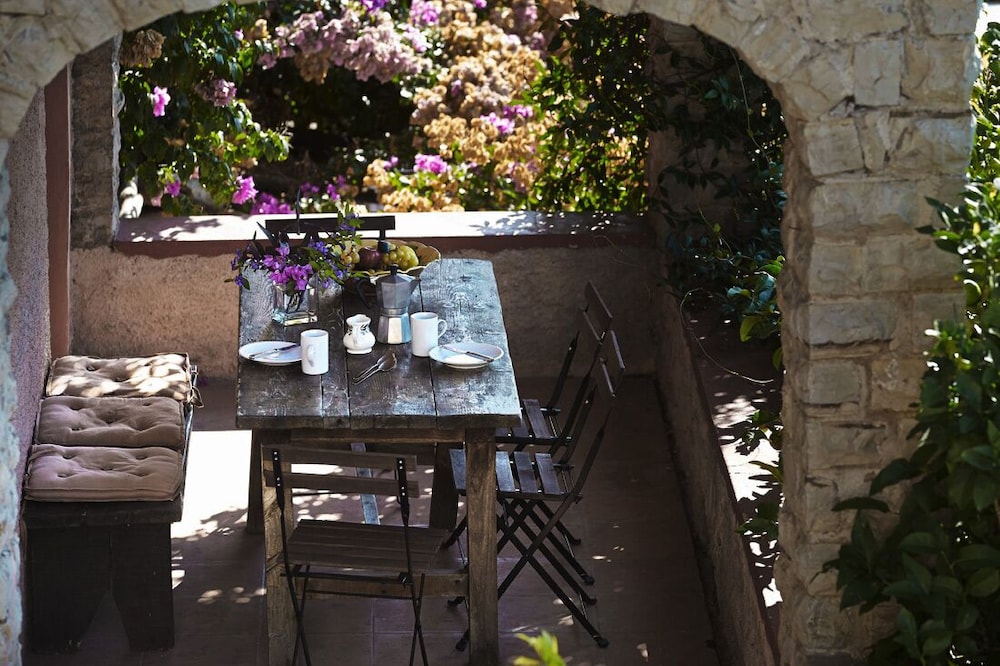 Peralta Tuscany