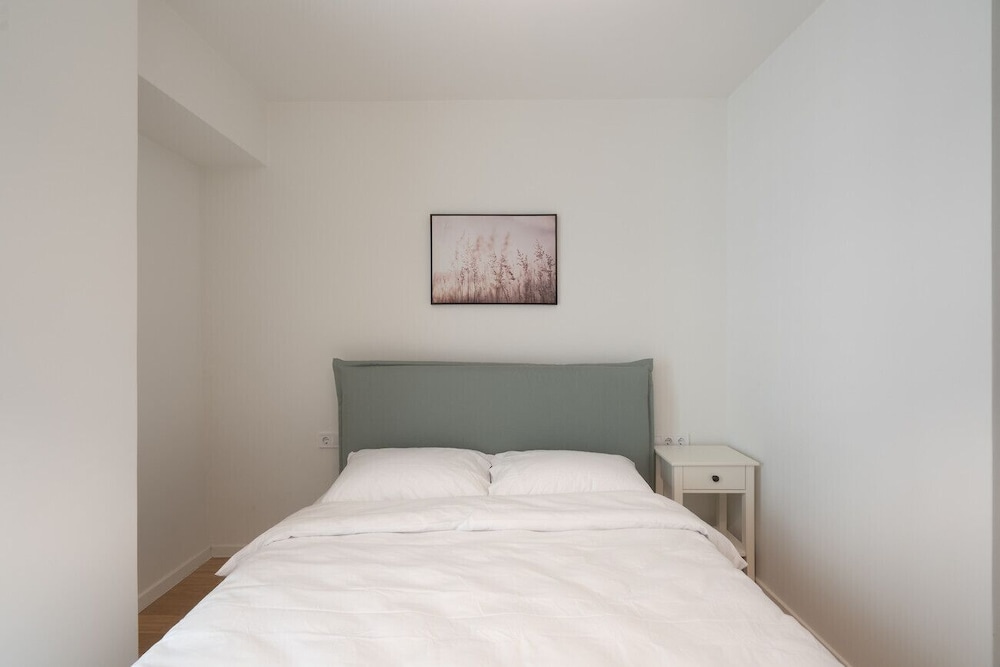 LIV Athinum 1 - Luxury Apartment 1A