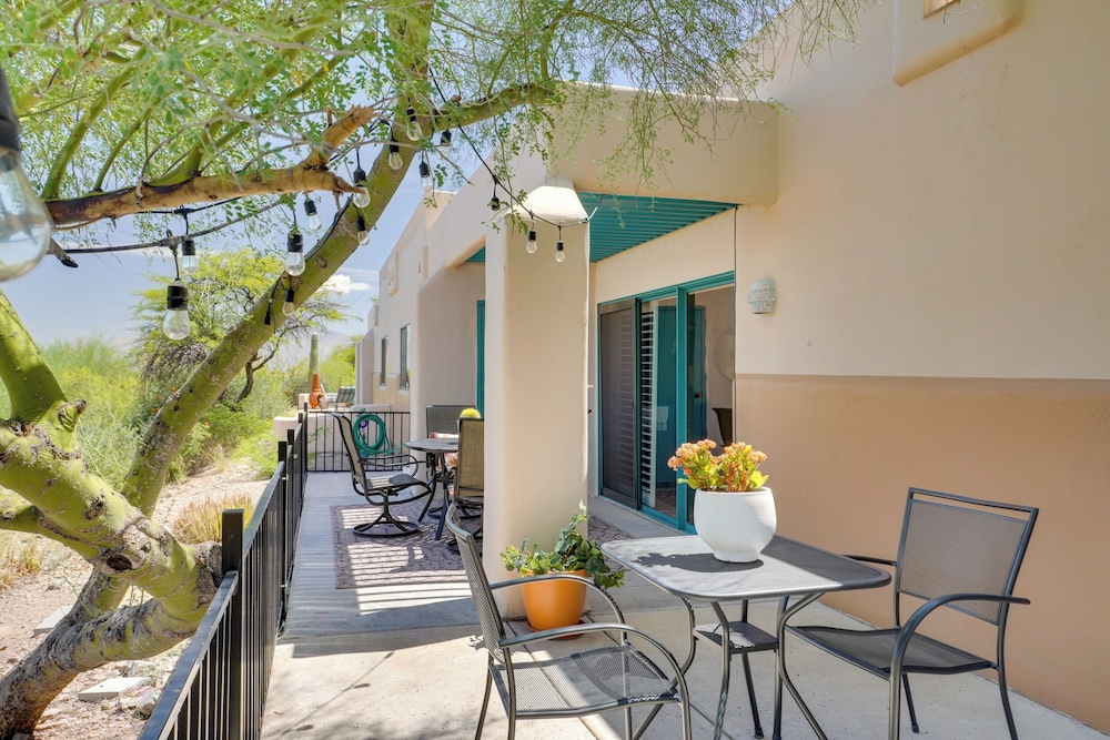 Amazing Desert Views! Tucson Casita on Golf Course