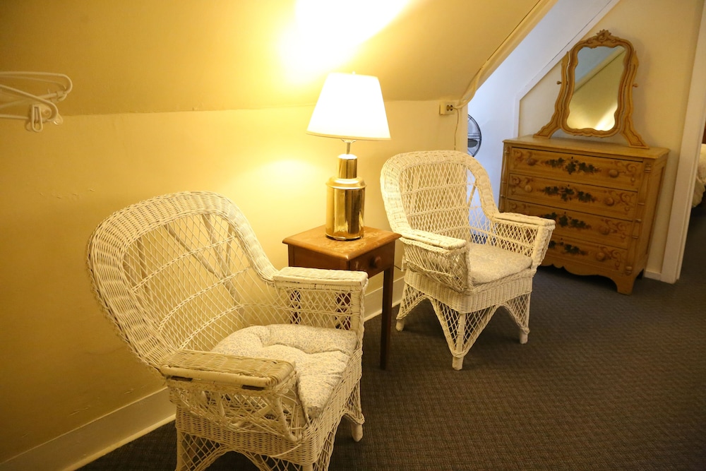 Plymouth Vacations - Salt Ash Inn - Property Image 125