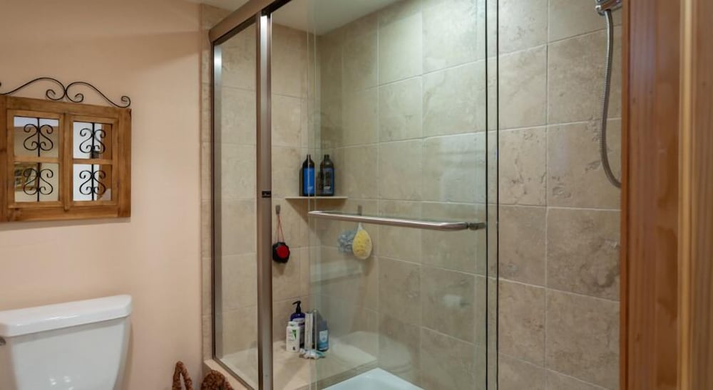 50 - Six Bedroom with Spa Stag Lodge 6 Condo