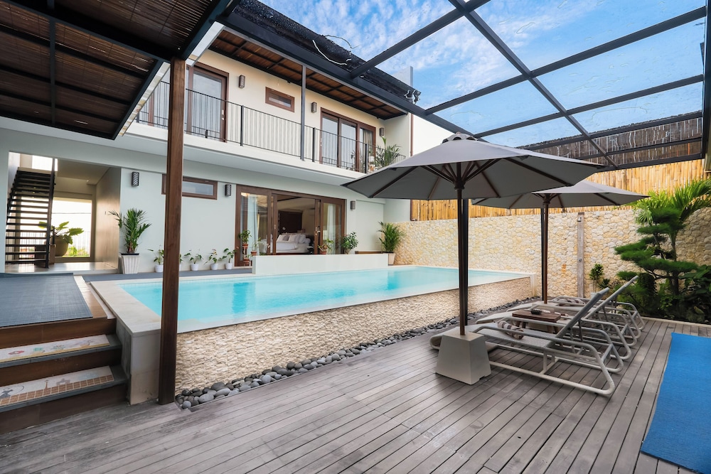 Hazel Villa Jimbaran