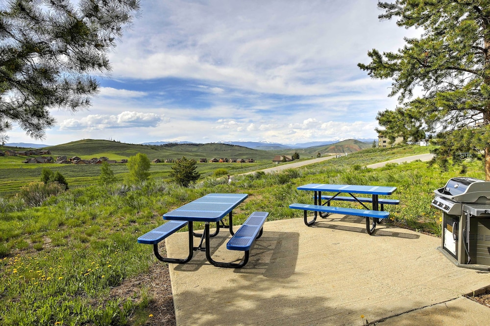 Ski, Soak & Explore! Granby Getaway w/ Mtn Views view 2