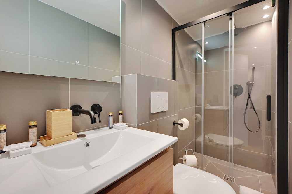Charming and Modern apt - 1bd/4p - Aubervilliers