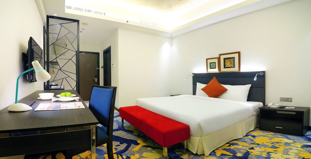Bespoke Hotel Puchong 9