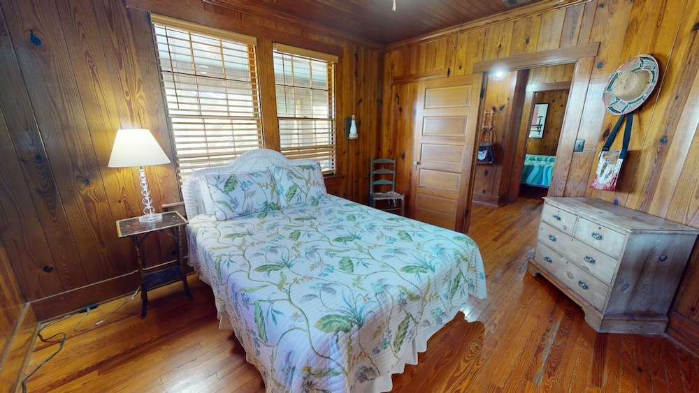 Lollipop II by Tybee Vacation Rentals