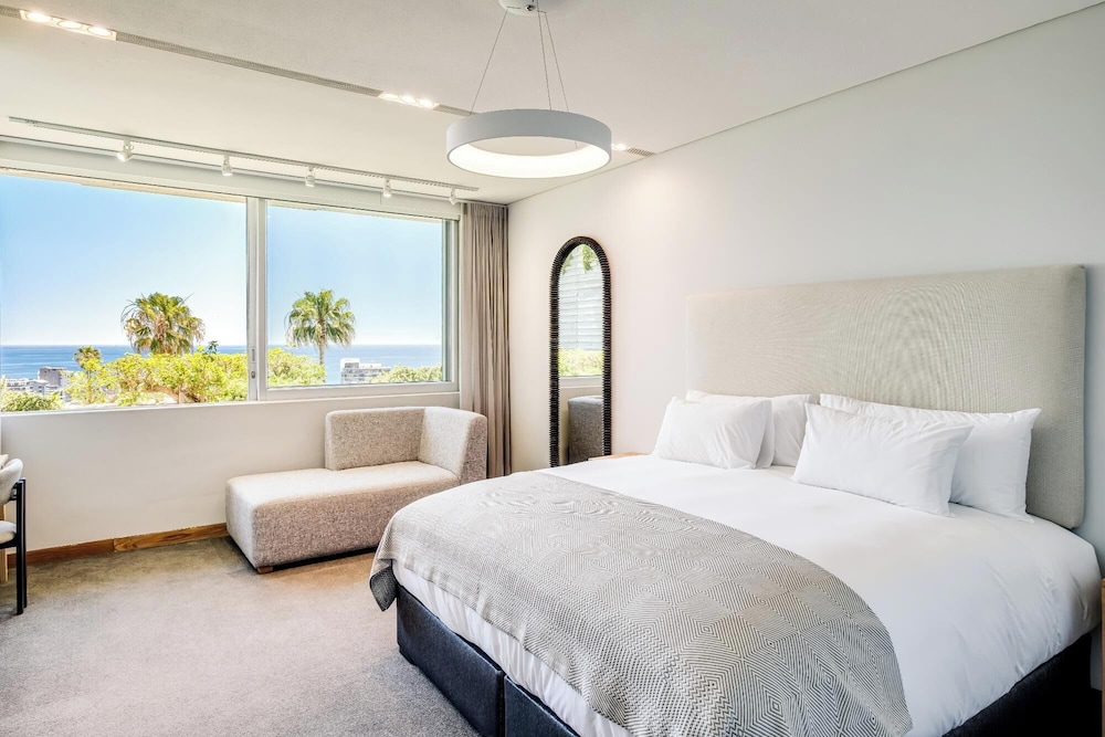 Unforgettable Fresnaye Sea View Villa Disa House