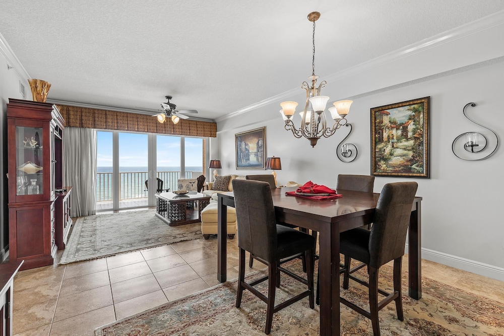 Sanibel 1104