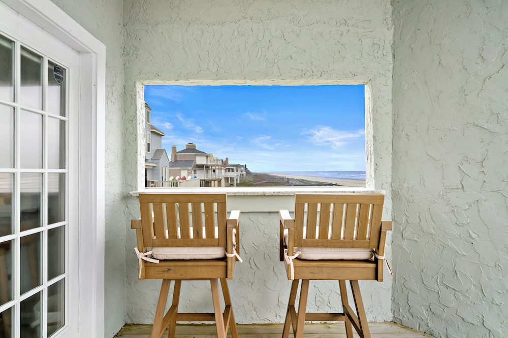 Butterfly Dunes by Ryson Vacation Rentals