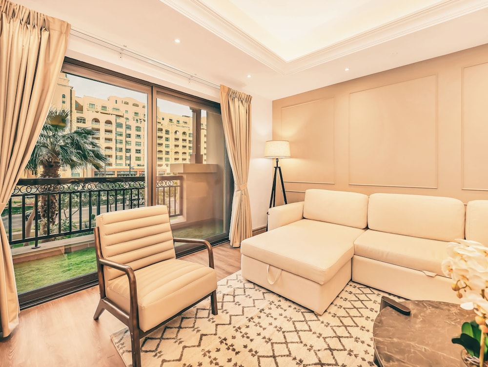 New Fairmont Residences by Propigo