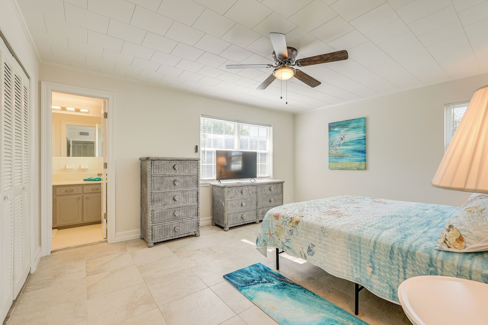 Walk to Ocean: Home in Panama City Beach! view 3