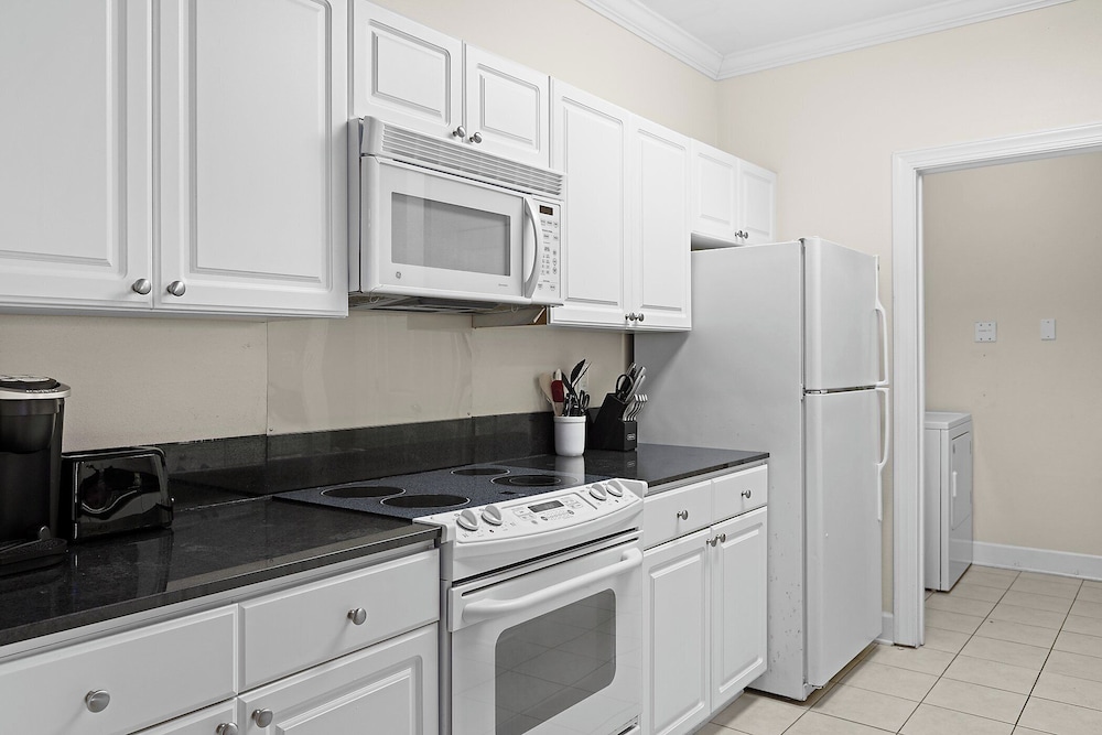 Park Avenue 214 by Southern Vacation Rentals