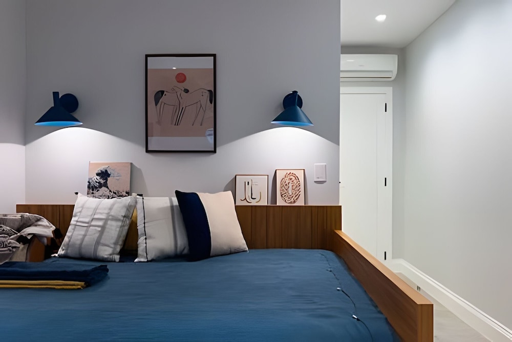 Ipanema | Duplex no melhor local do bairro, 4 quartos, 5 min da Praia - por Casapē Rio
