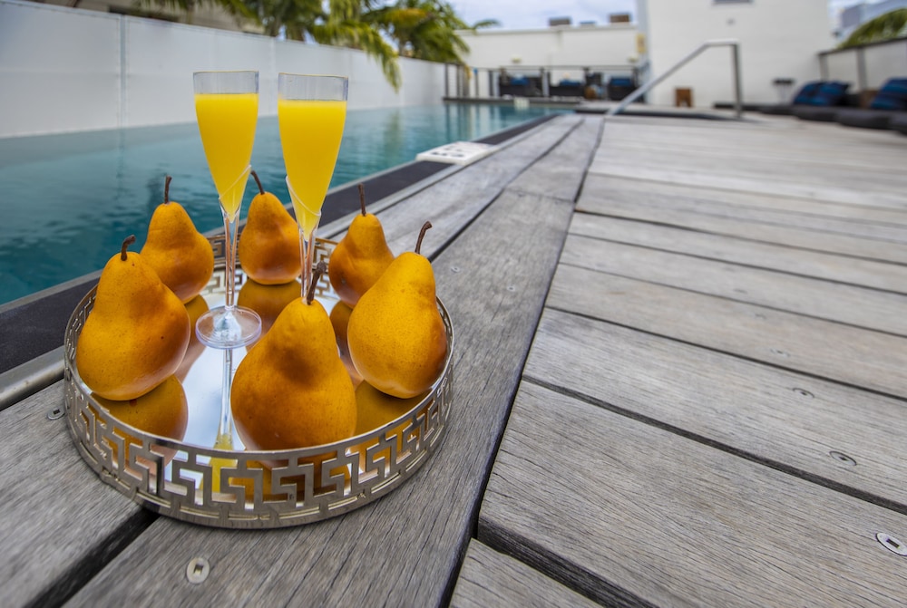 Posh South Beach Hostel 2