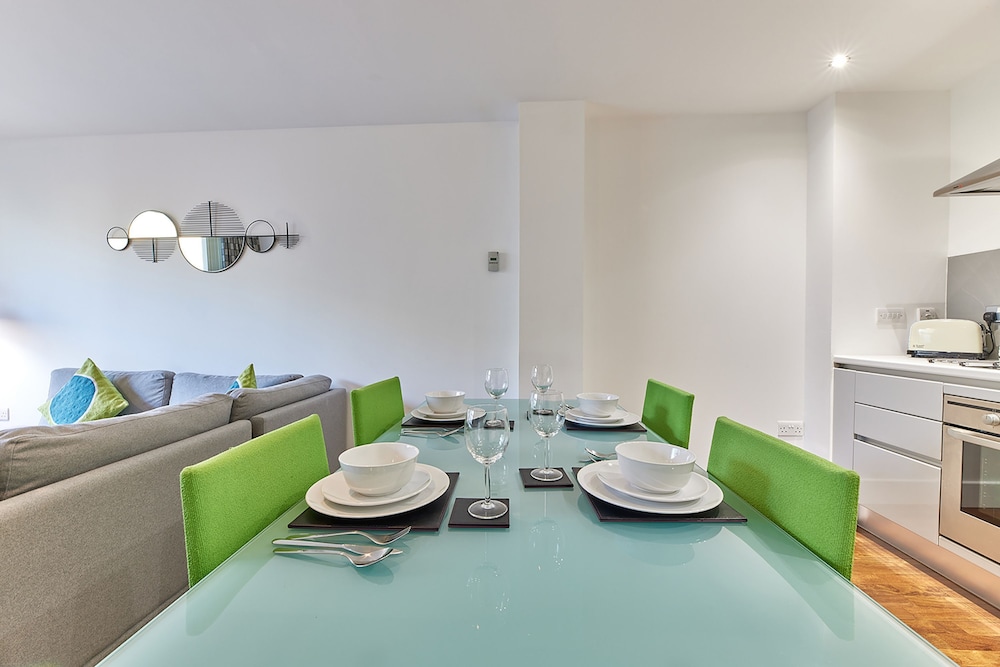 Willow in Newcastle With 2 Bedrooms and 2 Bathrooms