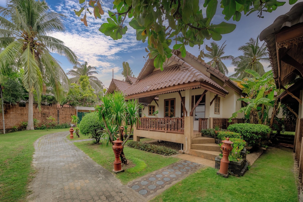 Hotel Long Bay Resort - Image 1