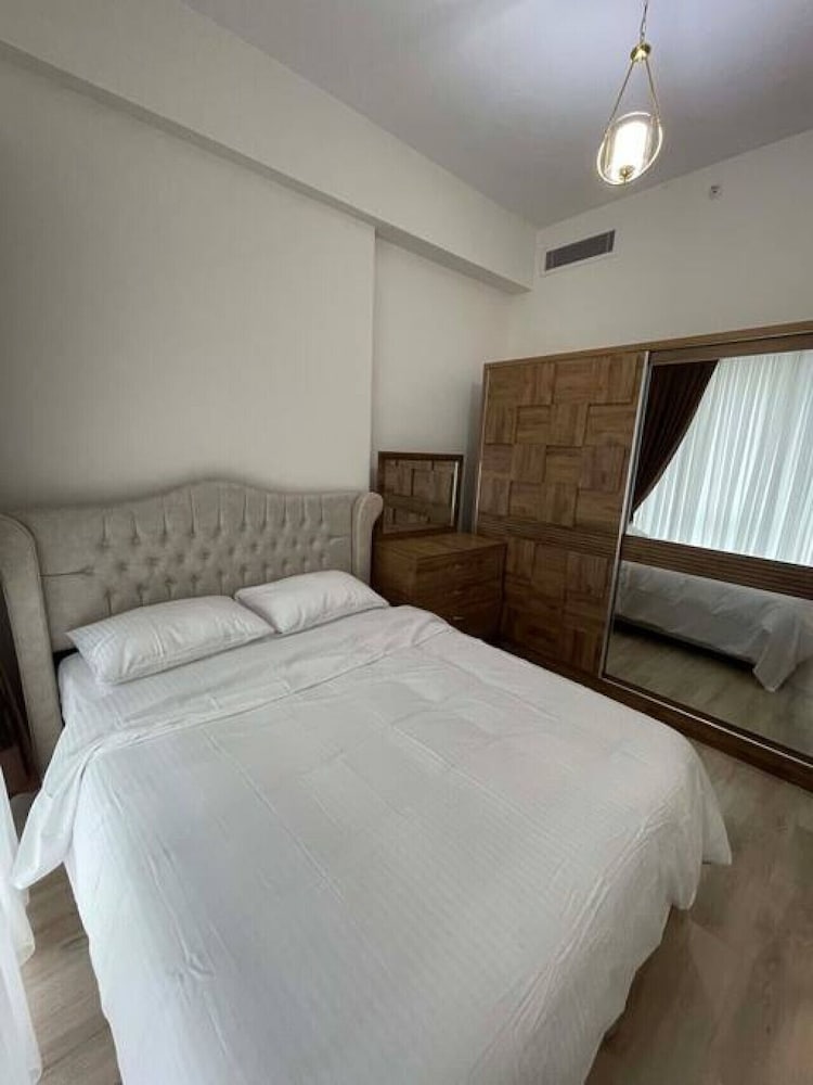 Lovely 1-bedroom Suite Apartment Near Mall of Istanbul