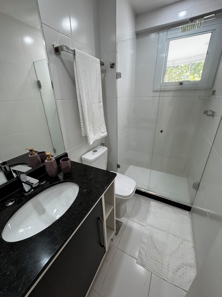 Duplex Leblon com Garagem Vista Cristo - 2 Quartos