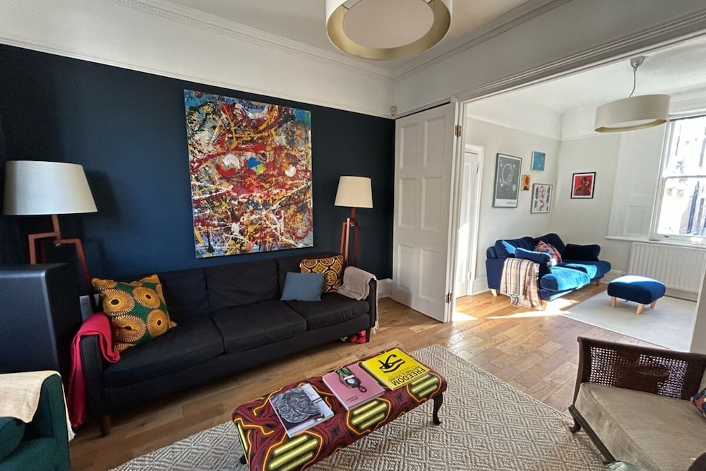 Dreamy 3BD House W/large Patio - Stoke Newington!