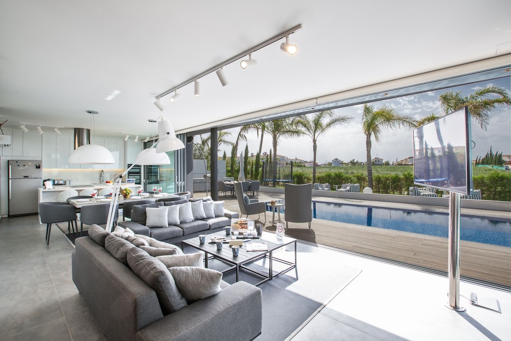 Protaras Holiday Villa Wp4 view 3