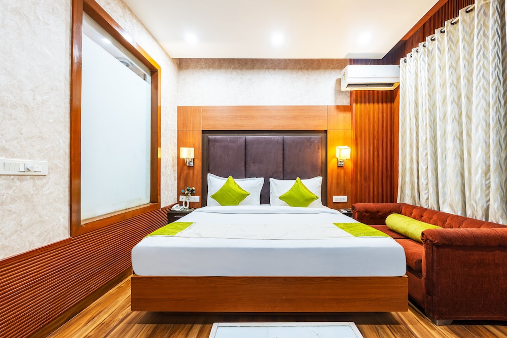 The global hotel by golden place