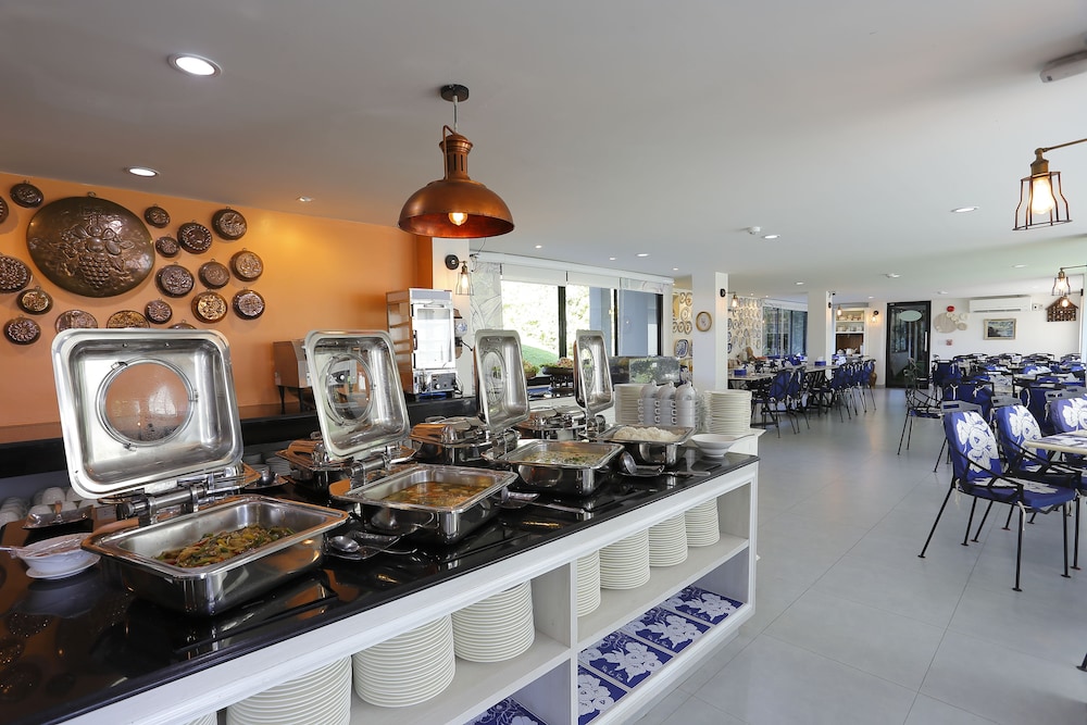 Play La Ploen Boutique Resort