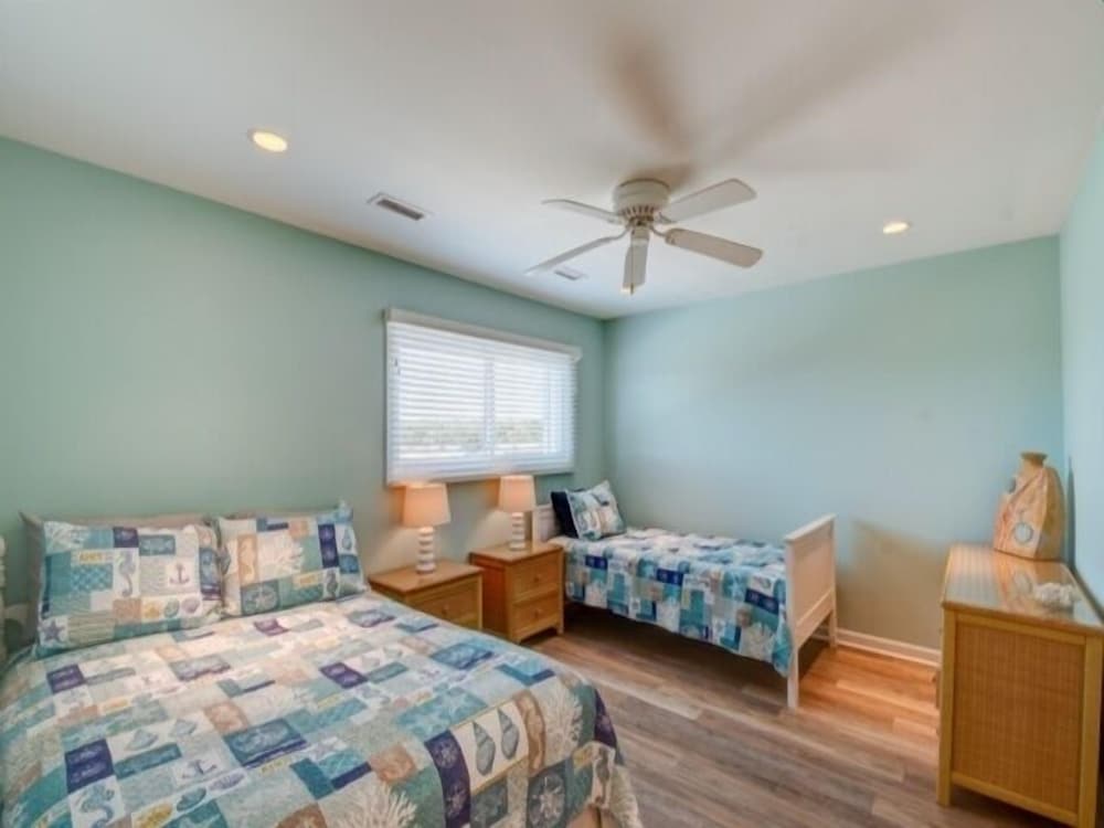 Sweet N Salty 3 Bedroom Townhouse