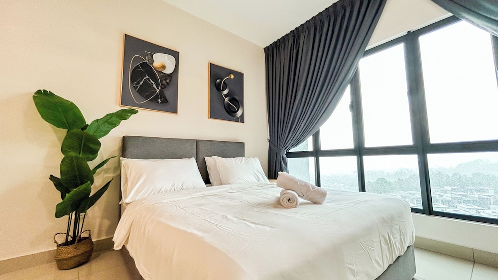 Tulip Residences by Manhattan Group