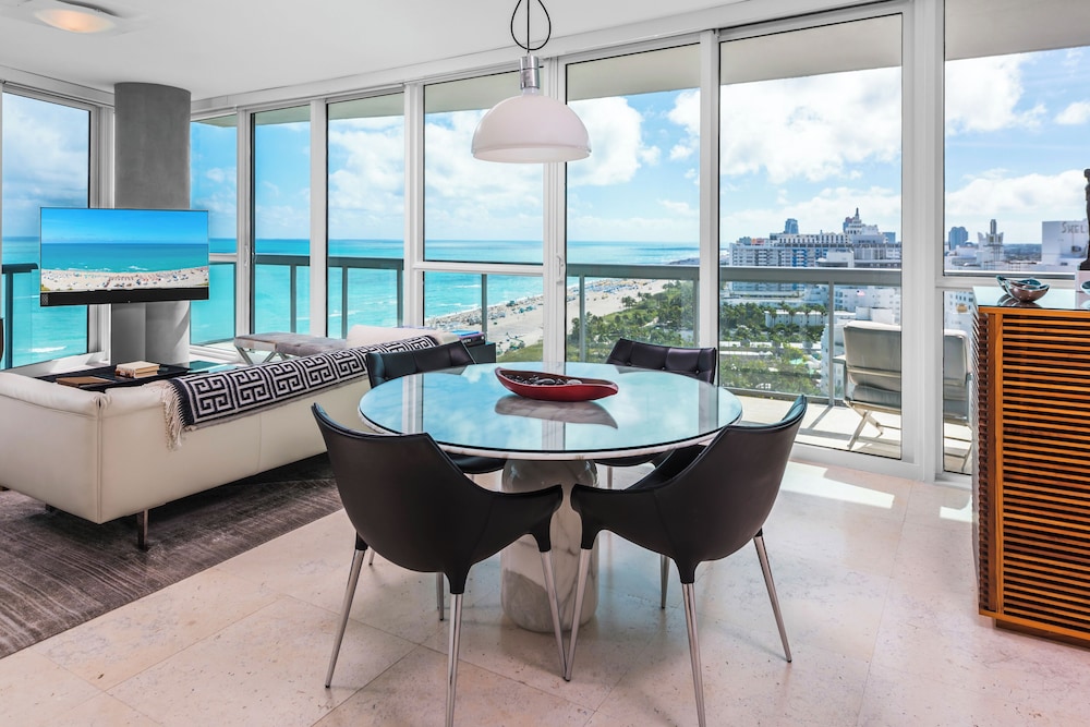 Luxury Vacation Rentals at The Setai by LRMB