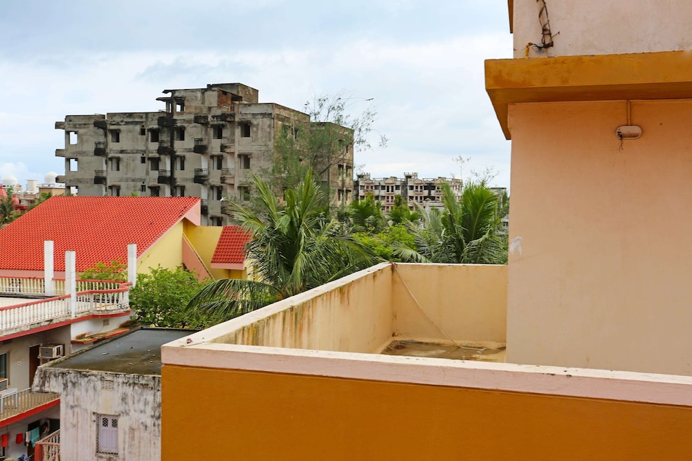 OYO 9090 Hotel Royal Annex