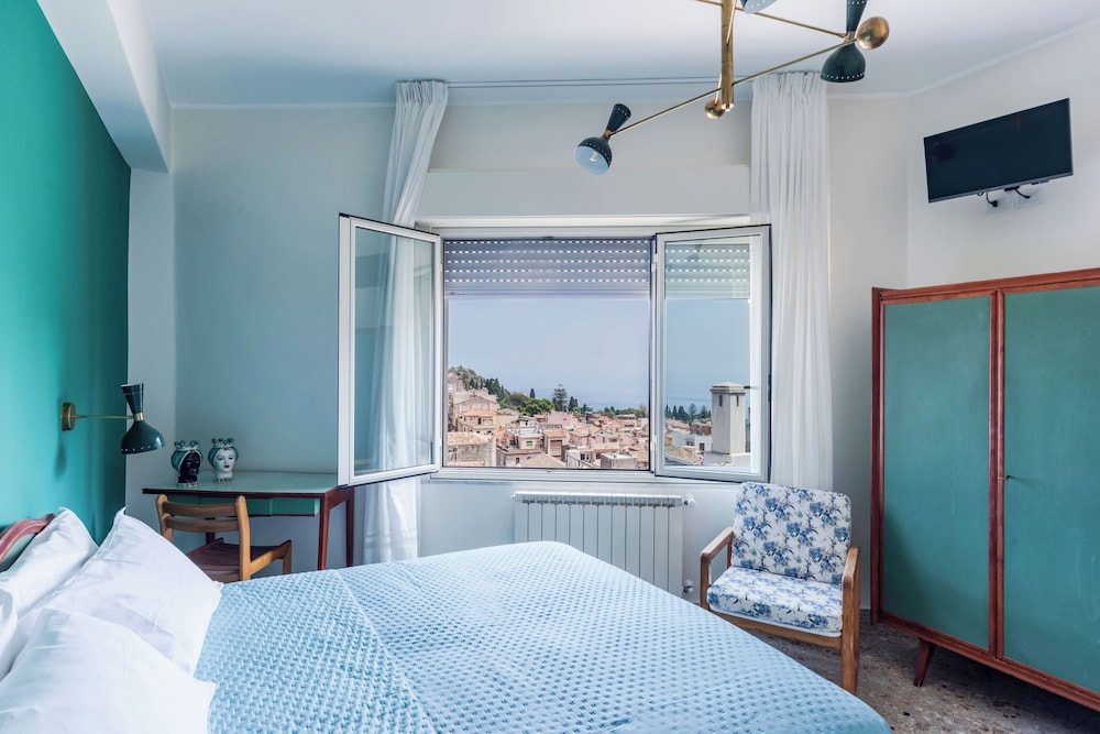 Giardino degli Aranci with Terrace by Wonderful Italy