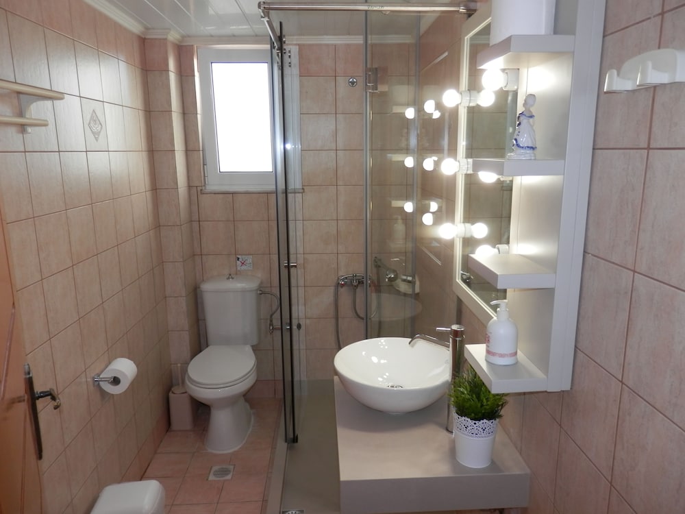 Elena Apartments