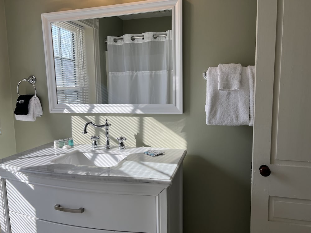 The Buxton Inn
