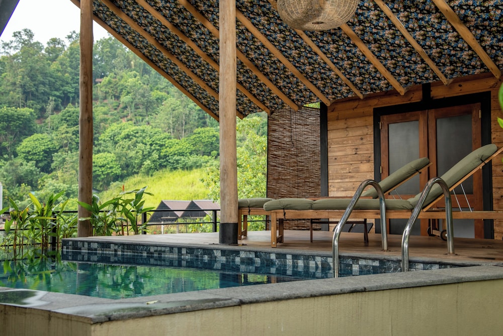 O2 Villas Ella