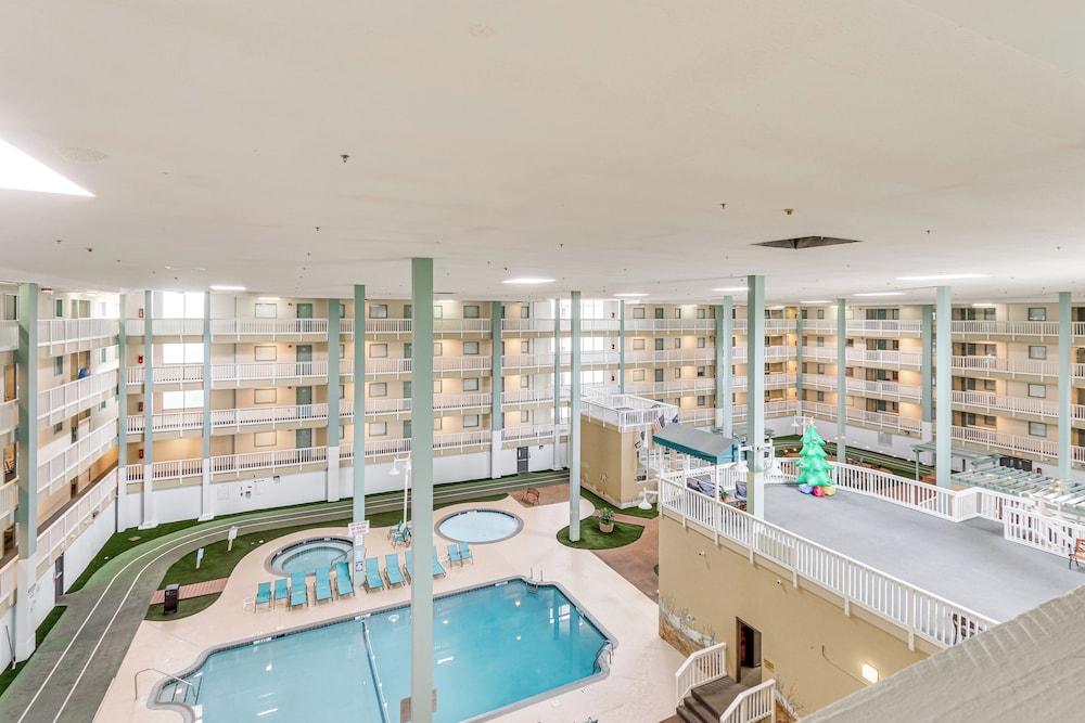 'wright by the Beach': Hilton Head Condo w/ Perks