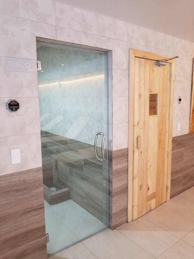 Luxury Residence Suites