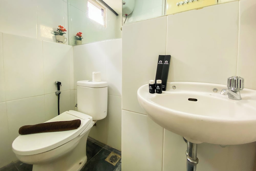 Homey 2Br With Modern Design Kebagusan City Apartment