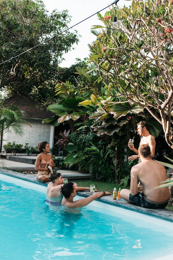 Dream Surf House Avellana