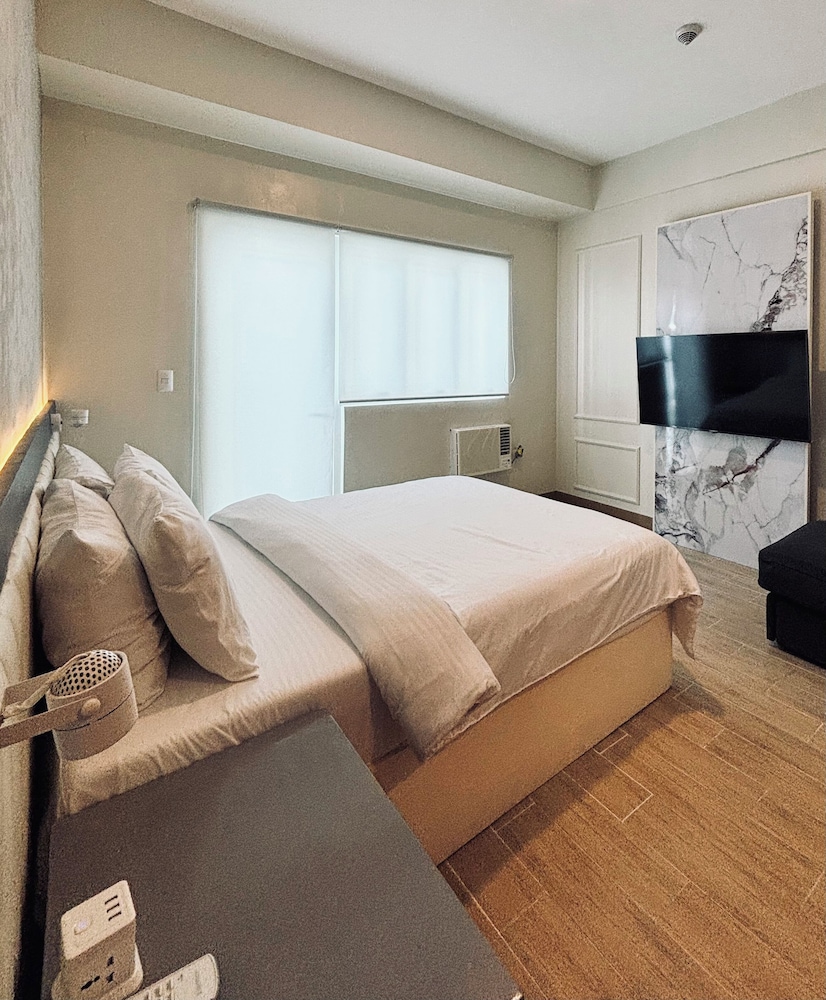 Modern Minimalist Paradise