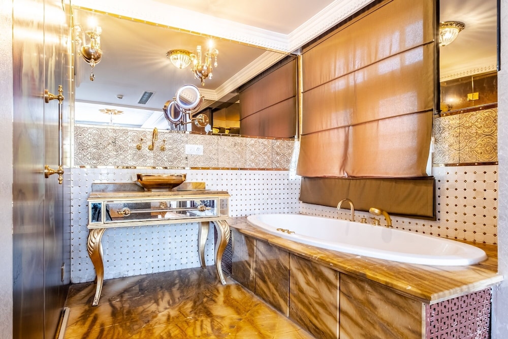 Magnificent Historic Mansion in Beylerbeyi