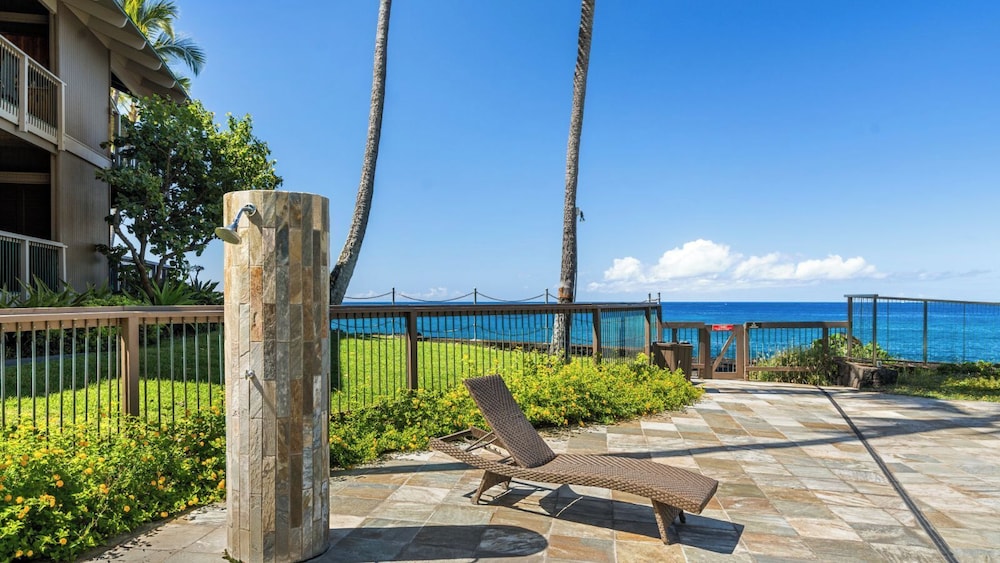 Sunset & Golf Course Views - AC & Wifi - Shady Lanai! - Vrkcv
