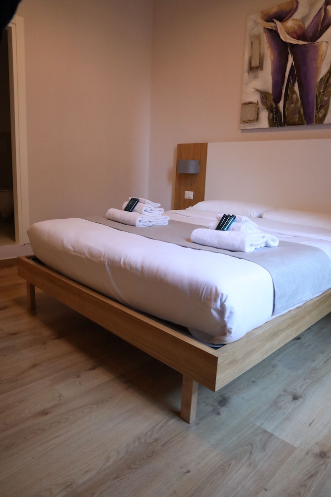 Eden Luxury Suites