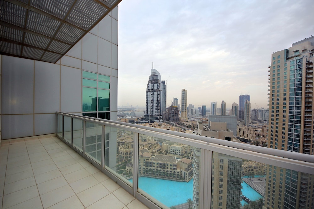 Signature Holiday Homes - The Penthouse