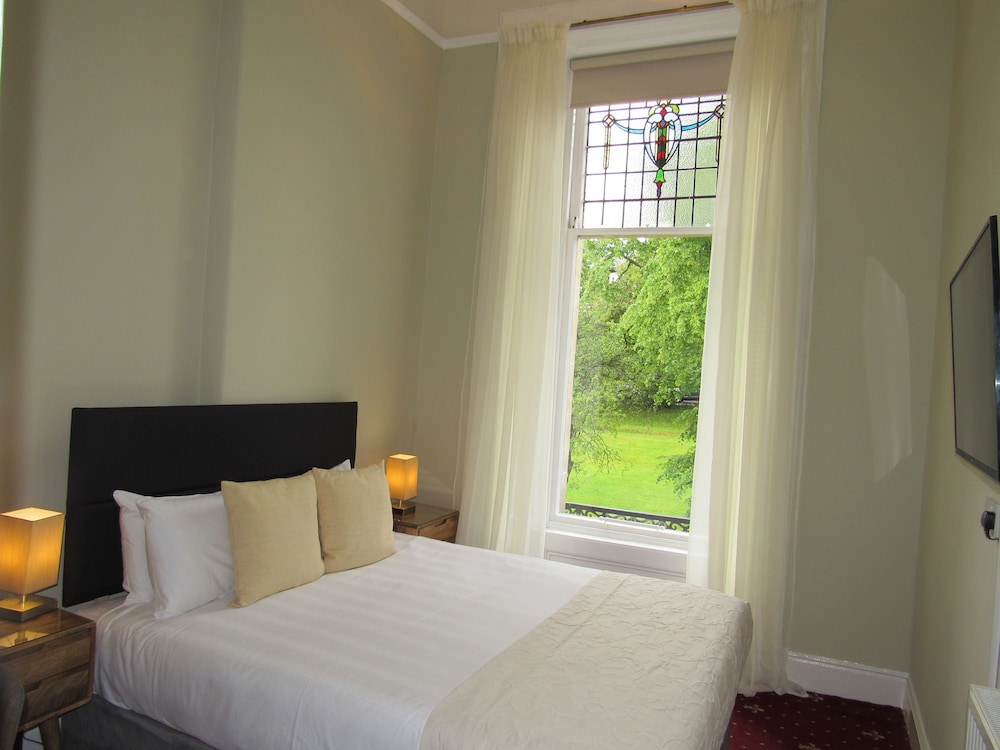 Seton Guest House view 4