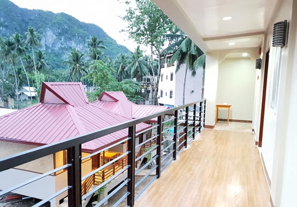 Nay Aster Pension