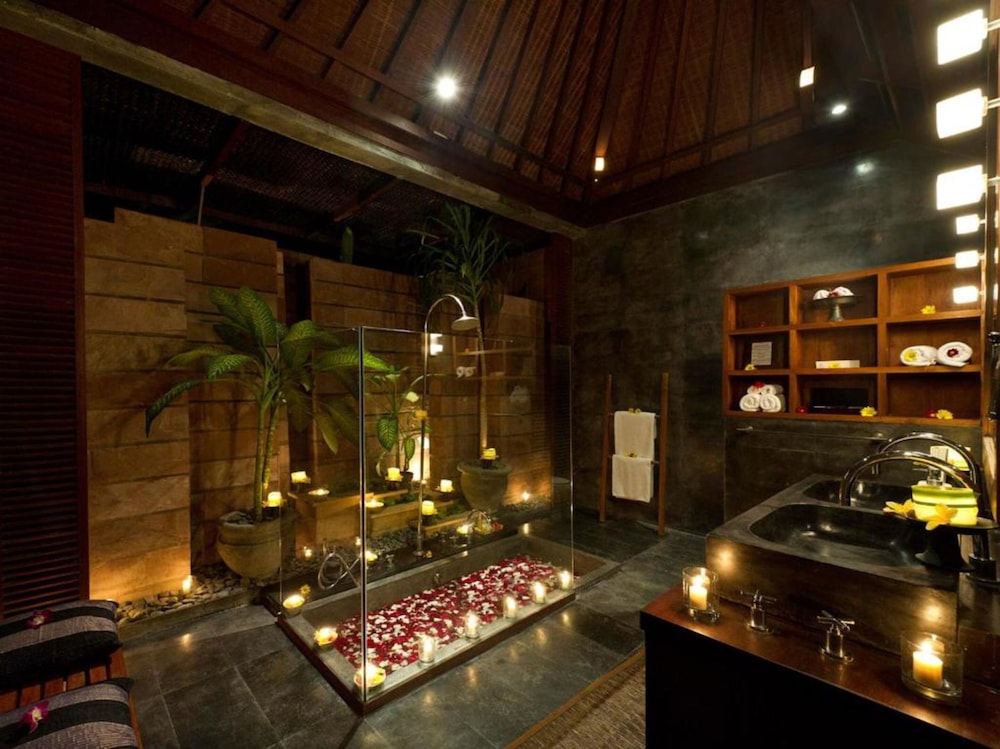 Majapahit Beach Villas by Nakula view 3